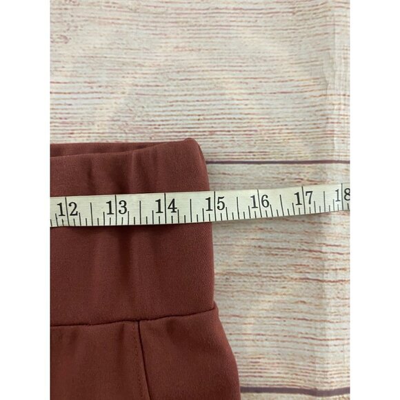Lou & Grey For Loft Brown Casual Capri With Side Pockets - Medium - Picture 9 of 12